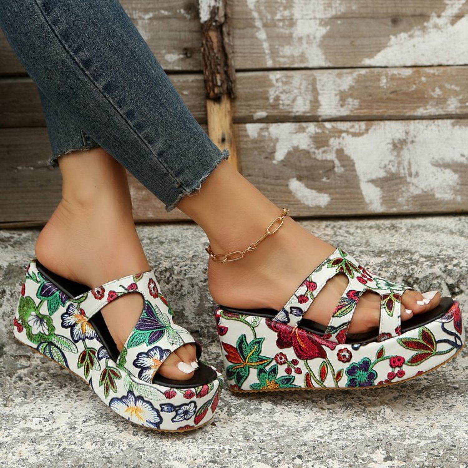 Cutout Floral Peep Toe Sandals [ Click for additional options]