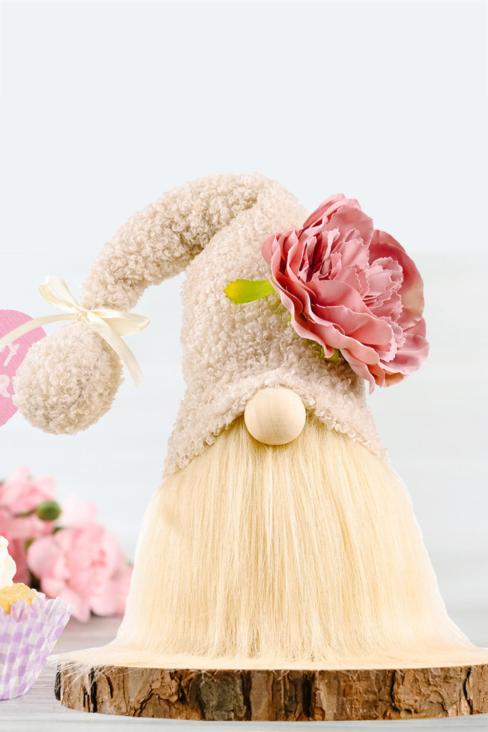 Flower Pom-Pom Trim Faceless Gnome