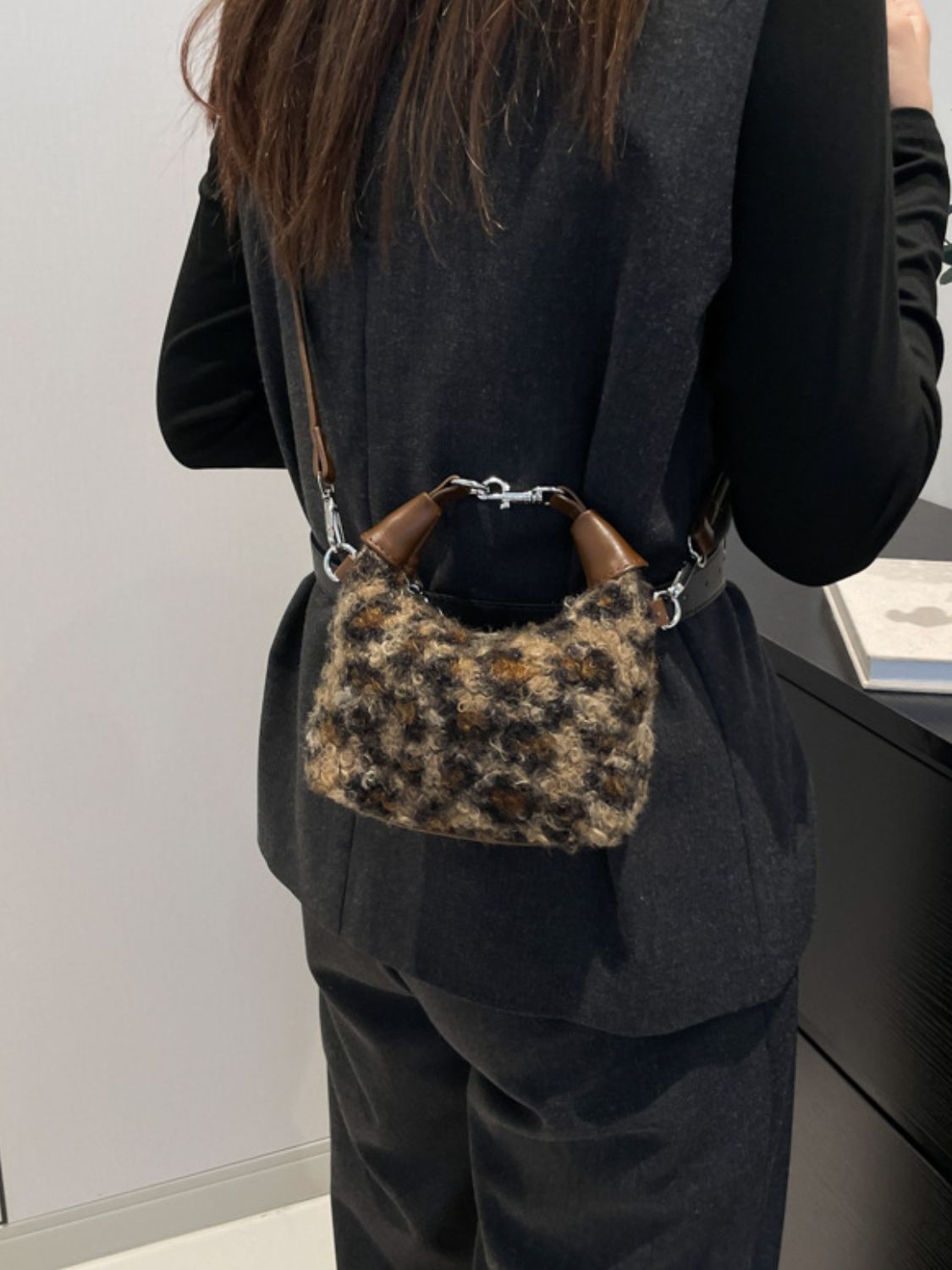 Fuzzy Polyester Mini Handbag with Zipper ( Multiple options available)