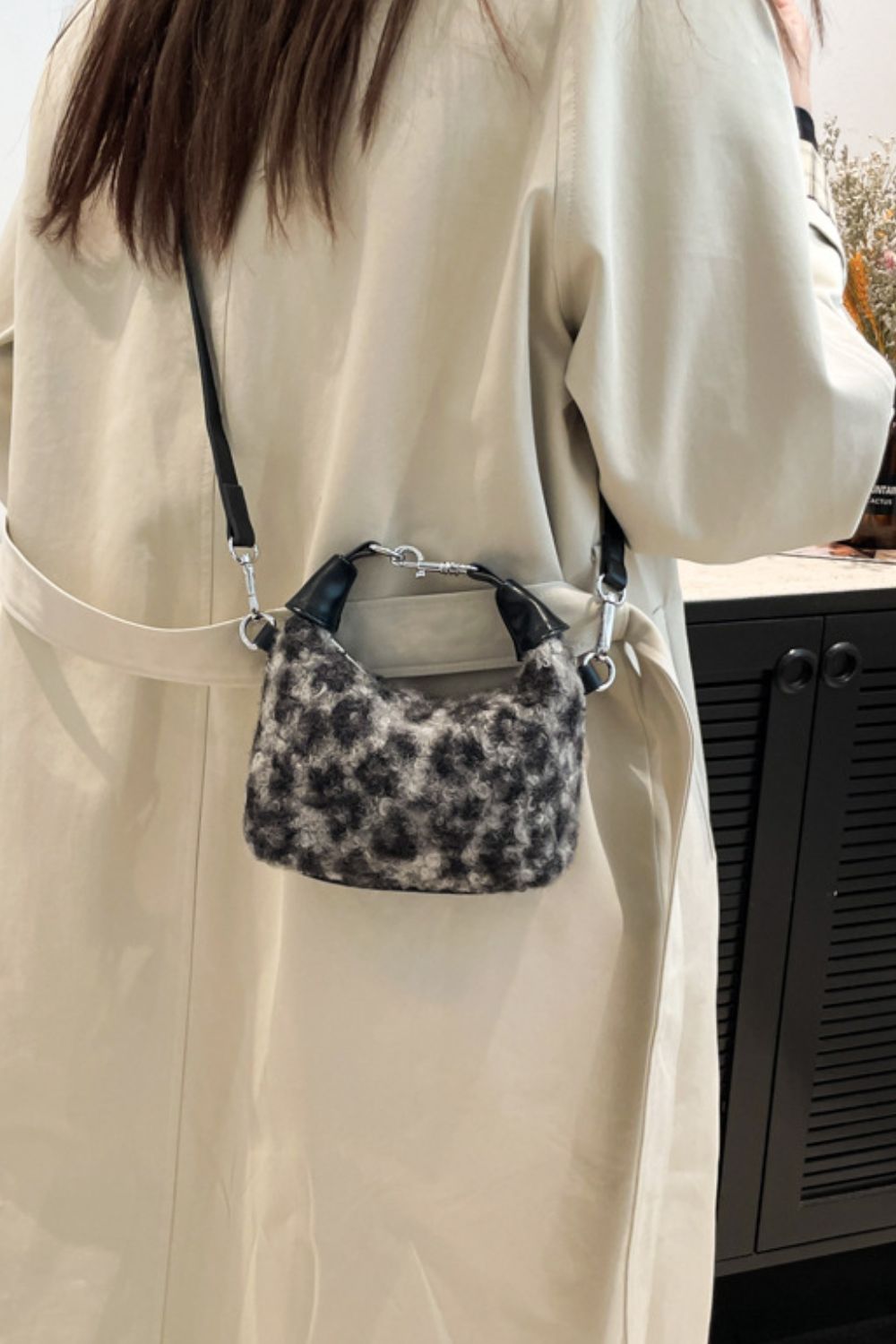 Fuzzy Polyester Mini Handbag with Zipper ( Multiple options available)