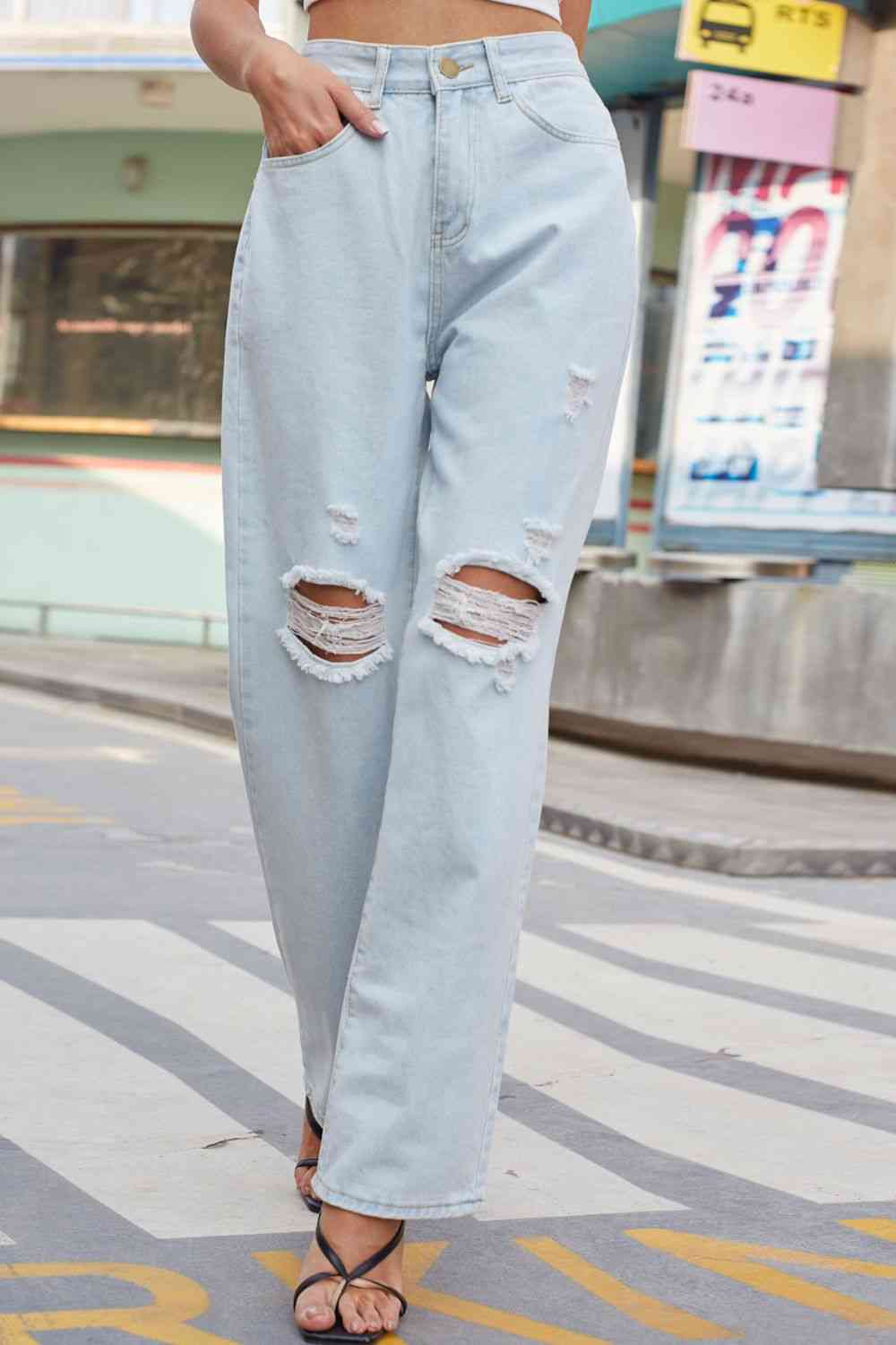 Baeful Distressed Straight Leg Jeans with Pockets